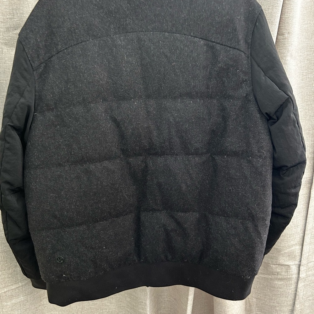 Roam far wool bomber waterproof wool reversable bomber coat size 12  in black